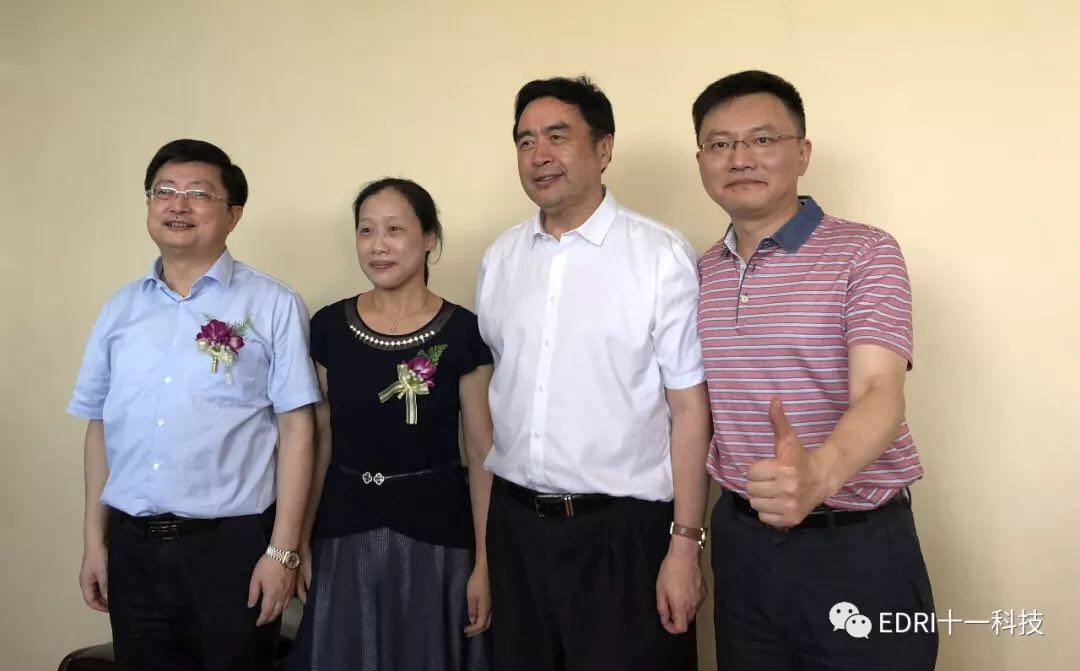 1528964258670381.jpg 2.jpg